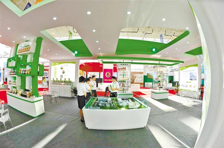 云展示、云推介、云洽談、云簽約 打造永不落幕的網(wǎng)上藥博會(huì)