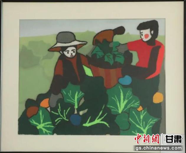 皋蘭縣高原夏菜項目幫助當(dāng)?shù)貗D女增收致富。刺繡 黃淑娟 繡稿 趙海科